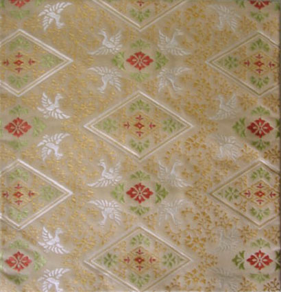 出帛紗金茶地菱花鳥文錦