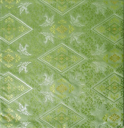 出帛紗濃萌葱地菱花鳥文錦